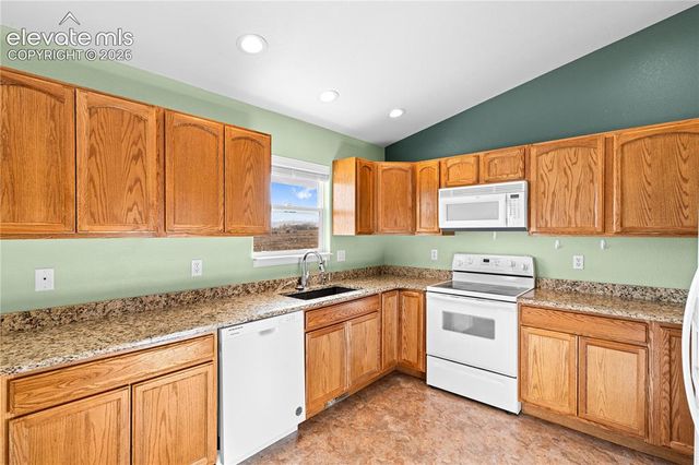 1501 N Gentry Lane, Pueblo West, CO 81007