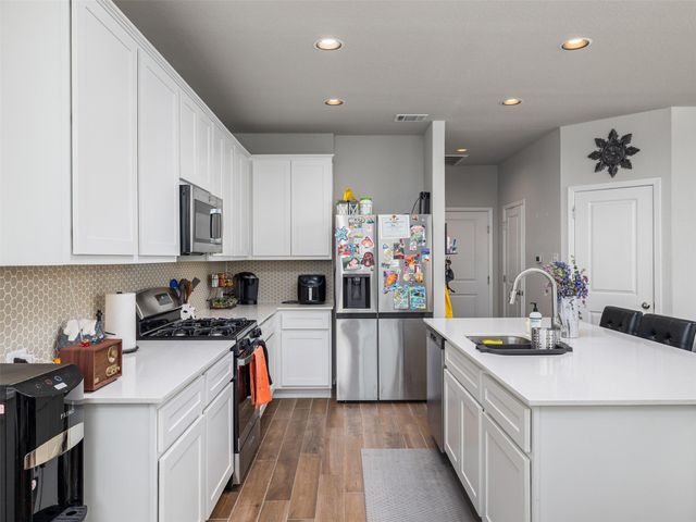 121 Graver ST, Georgetown, TX 78626