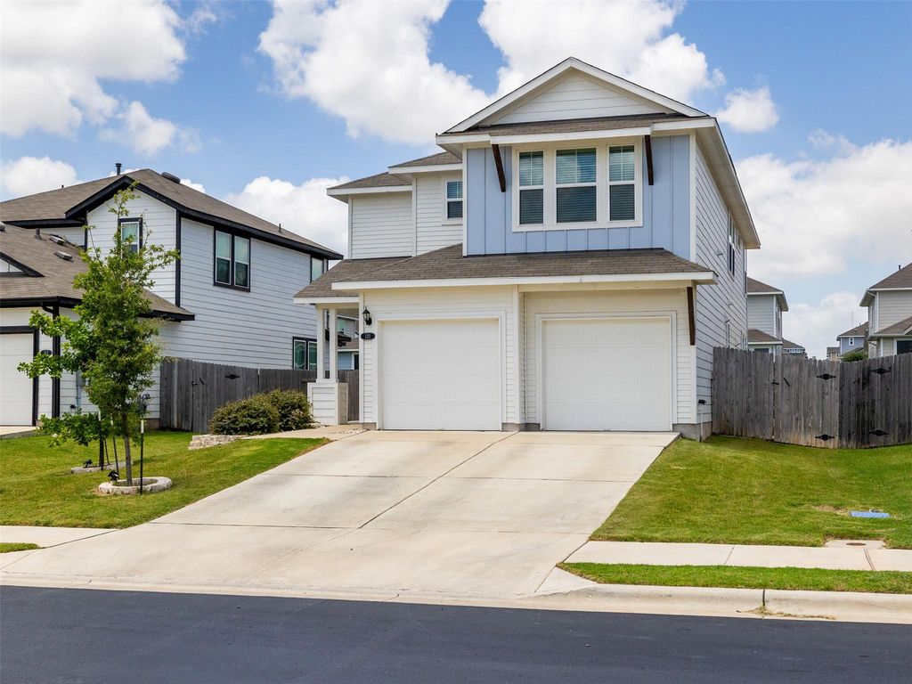 121 Graver ST, Georgetown, TX 78626