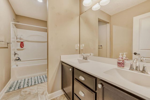 6799 Jensen Avenue S, Cottage Grove, MN 55016