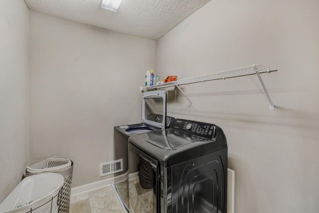 6799 Jensen Avenue S, Cottage Grove, MN 55016