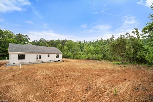 434 Potters Landing, Denton, NC 27239