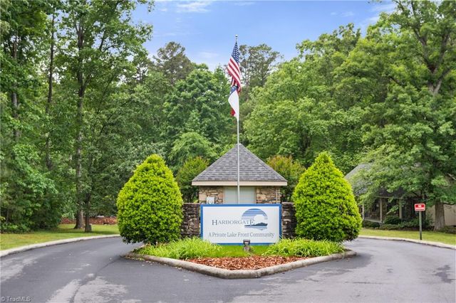 434 Potters Landing, Denton, NC 27239