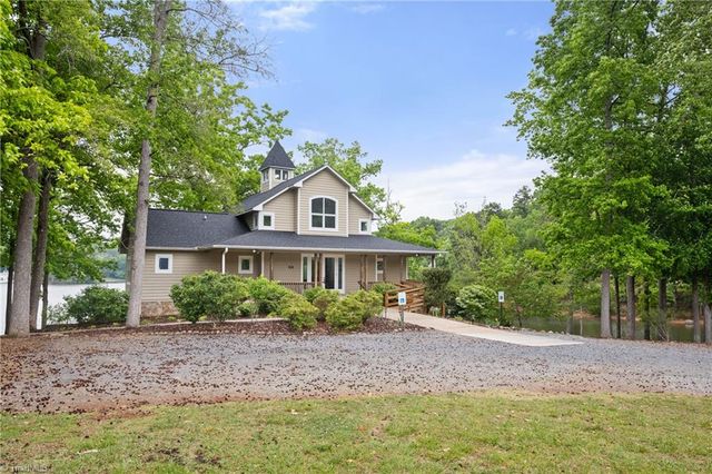 434 Potters Landing, Denton, NC 27239