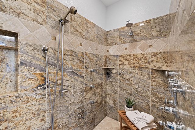 1403 Camelback, Leander, TX 78641