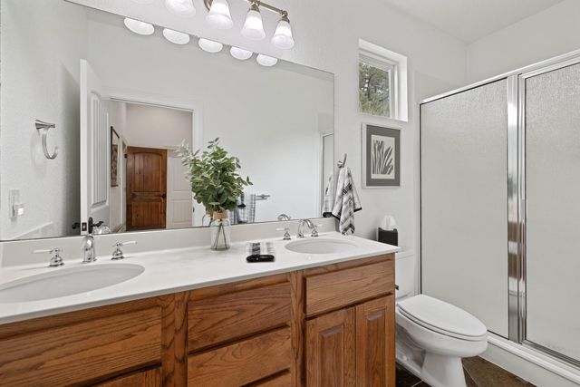 1403 Camelback, Leander, TX 78641