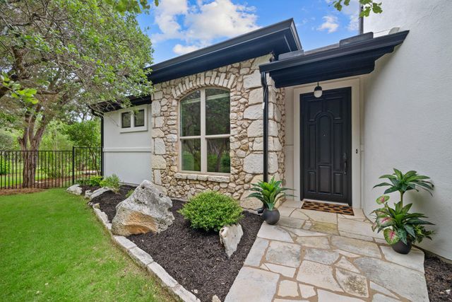 1403 Camelback, Leander, TX 78641