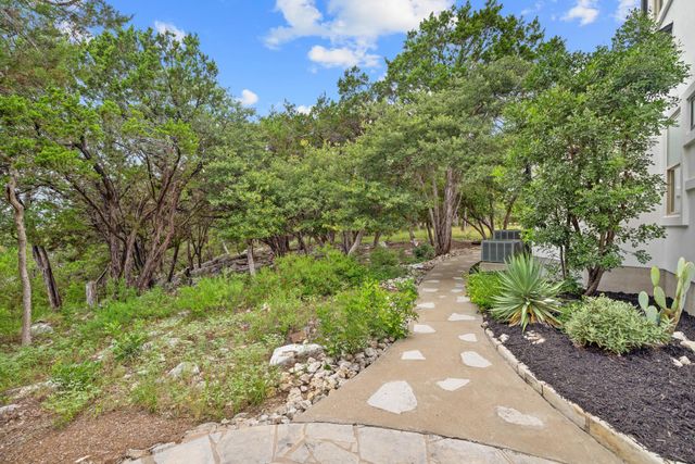 1403 Camelback, Leander, TX 78641