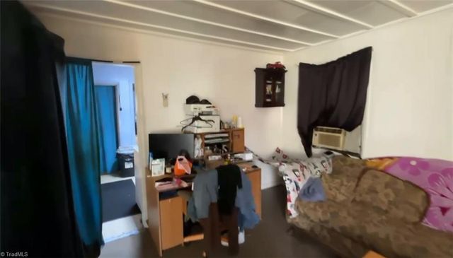 1216 Lolly Lane, Greensboro, NC 27405