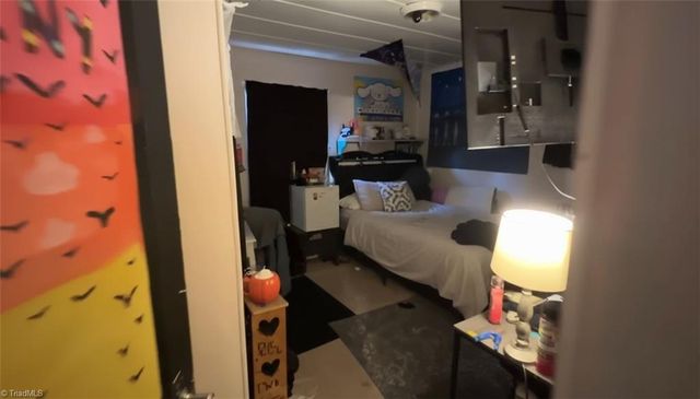 1216 Lolly Lane, Greensboro, NC 27405