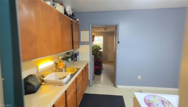 1216 Lolly Lane, Greensboro, NC 27405