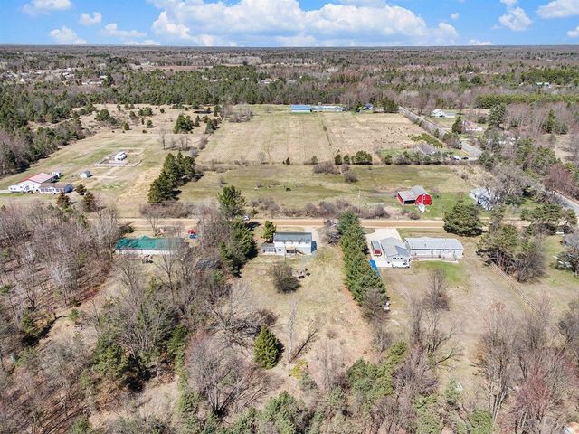 3335 E Tyler Road, Twin Lake, MI 49457