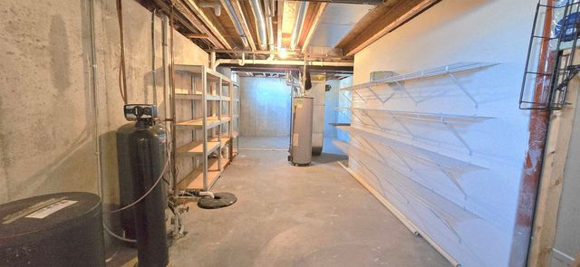 5465 Red Oak Court, Linden, MI 48451