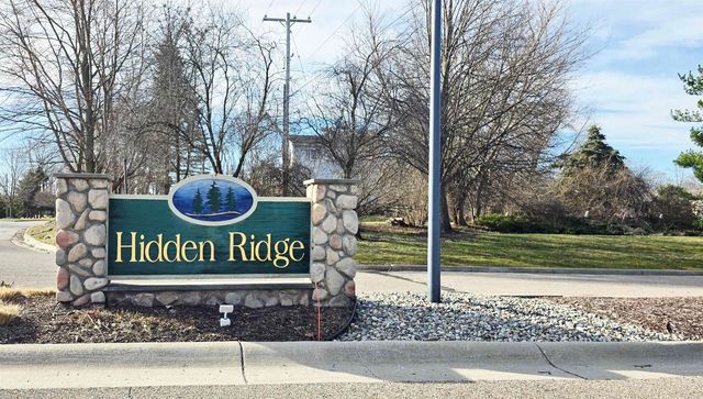 5465 Red Oak Court, Linden, MI 48451