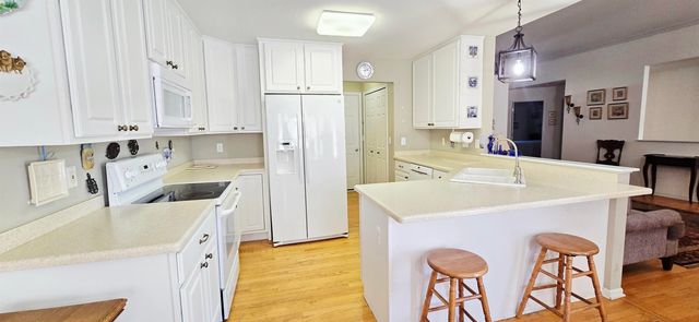 5465 Red Oak Court, Linden, MI 48451