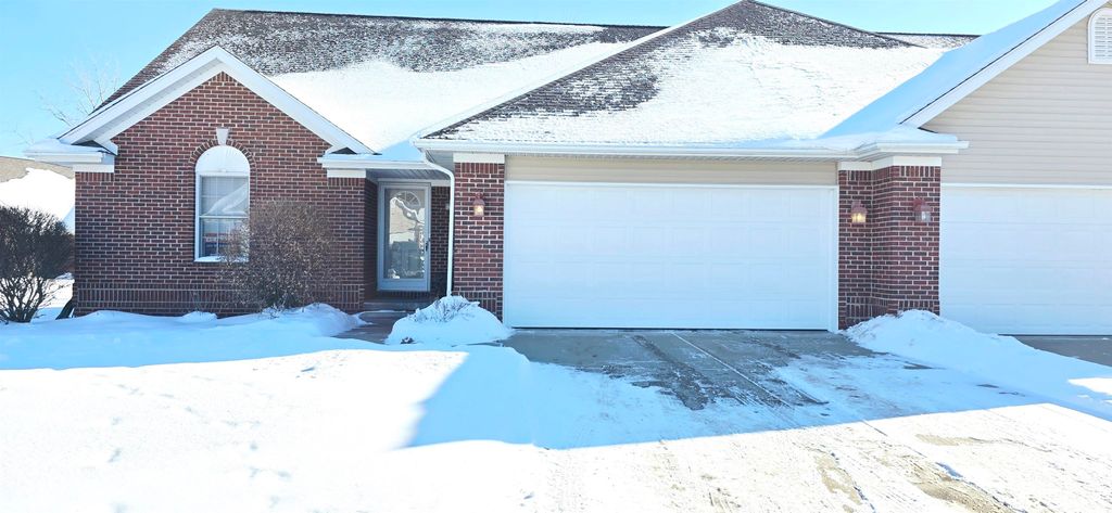 5465 Red Oak Court, Linden, MI 48451