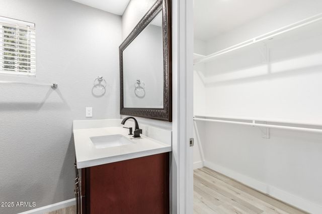 2034 E DON CARLOS Avenue, Tempe, AZ 85281