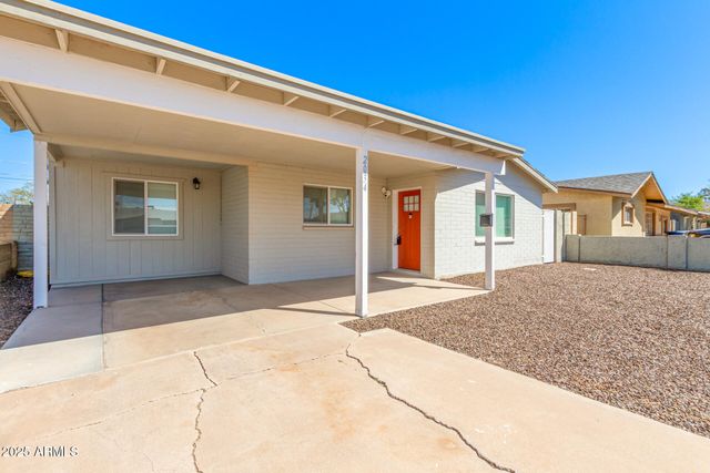 2034 E DON CARLOS Avenue, Tempe, AZ 85281