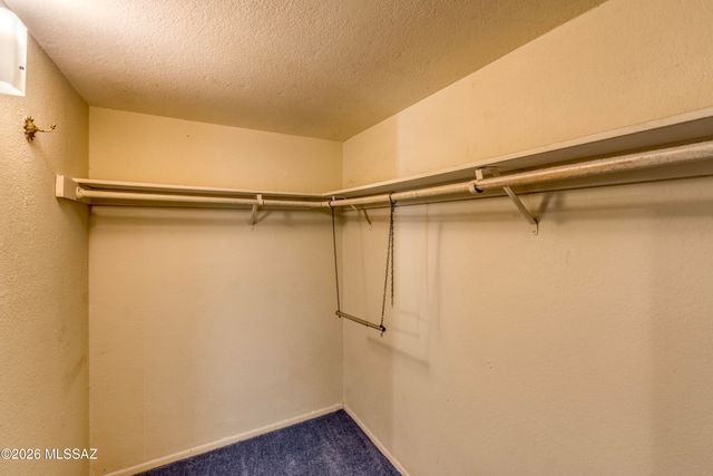 5922 N Placita Del Conde, Tucson, AZ 85718