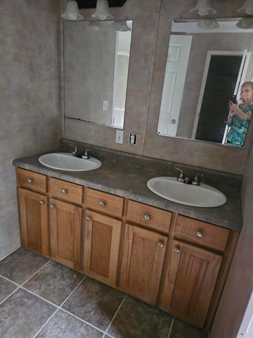 208 Red Top, Lumberton, MS 39455