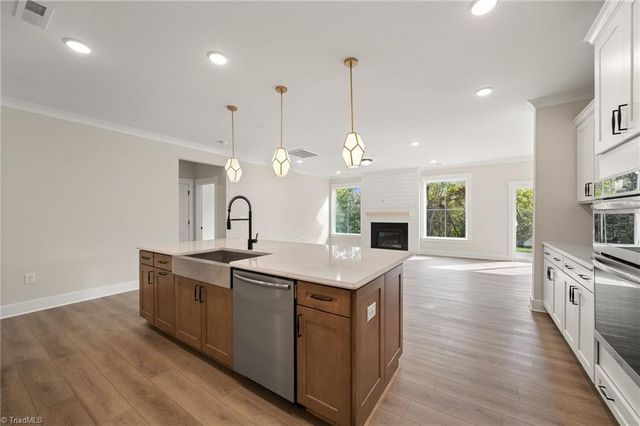 433 Bingham And Parks Road, Advance, NC 27006