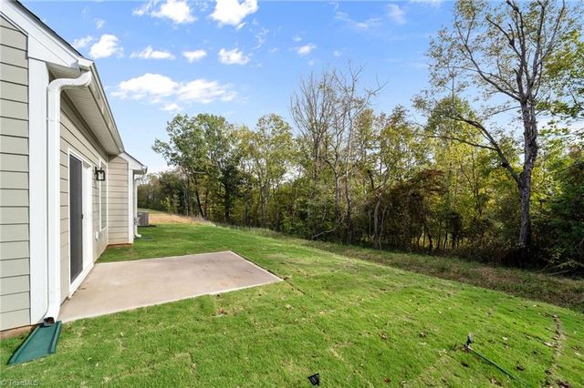 433 Bingham And Parks Road, Advance, NC 27006