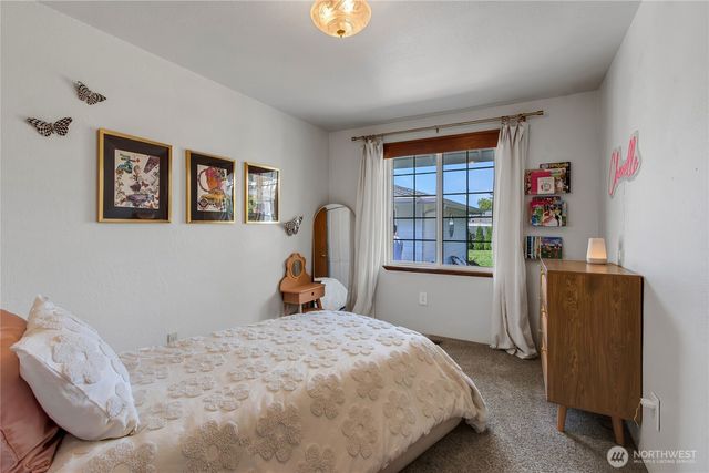10408 23rd Avenue E, Tacoma, WA 98445