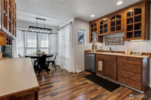 10408 23rd Avenue E, Tacoma, WA 98445