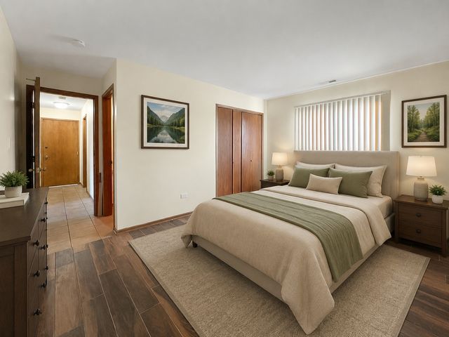 15800 PEGGY Lane 2, Oak Forest, IL 60452