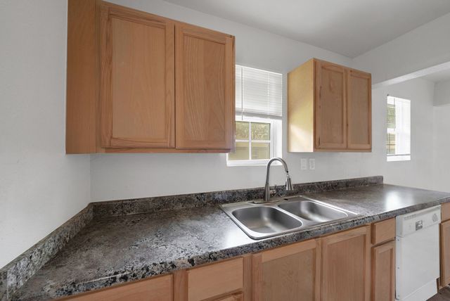 1320 Missouri Avenue, Fort Worth, TX 76104