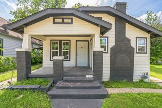 1320 Missouri Avenue, Fort Worth, TX 76104