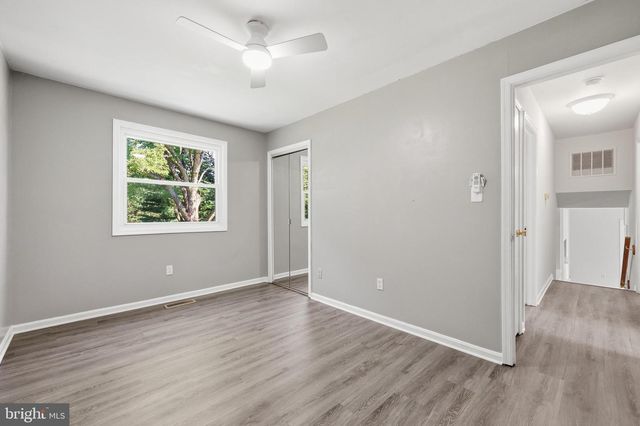 8215 VIRGINIA LN, Frederick, MD 21704
