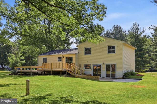 8215 VIRGINIA LN, Frederick, MD 21704