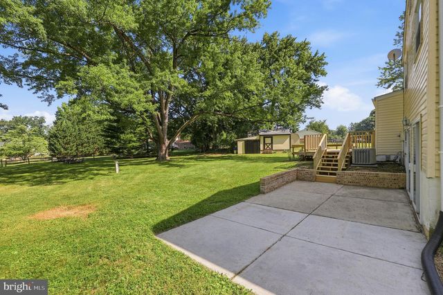 8215 VIRGINIA LN, Frederick, MD 21704