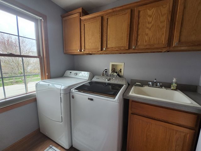 N775 W Curtis Square, Geneva, IL 60134