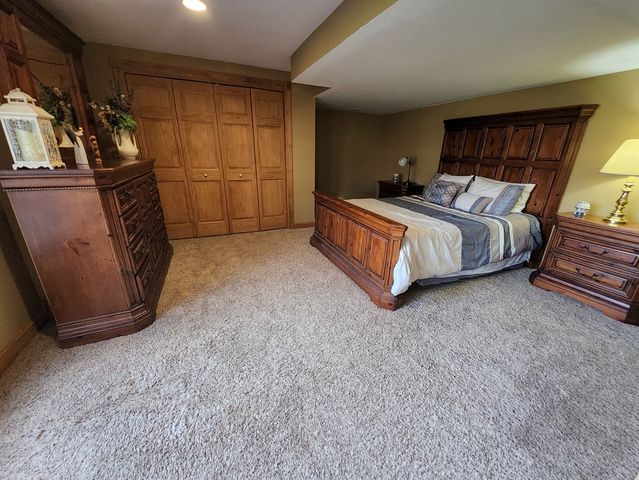 N775 W Curtis Square, Geneva, IL 60134
