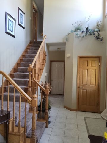 N775 W Curtis Square, Geneva, IL 60134