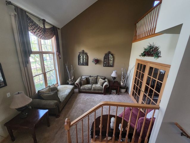 N775 W Curtis Square, Geneva, IL 60134