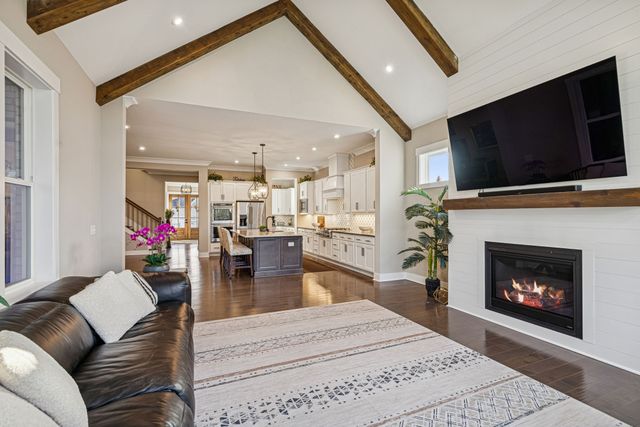 2026 Conductor Ln, Thompsons Station, TN 37179