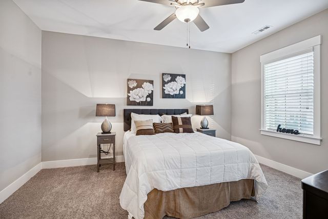 2026 Conductor Ln, Thompsons Station, TN 37179