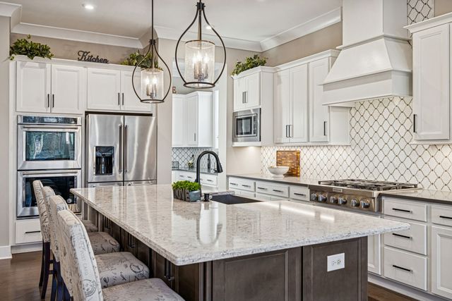 2026 Conductor Ln, Thompsons Station, TN 37179