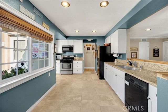 7281 Font, Jurupa Valley, CA 92509