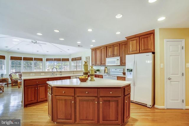24109 DOREEN DR, Gaithersburg, MD 20882