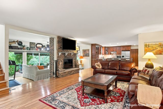 4115 Westwood Drive, Wonder Lake, IL 60097