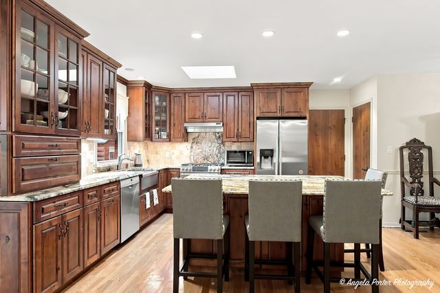 4115 Westwood Drive, Wonder Lake, IL 60097