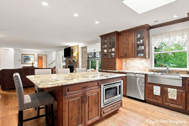 4115 Westwood Drive, Wonder Lake, IL 60097