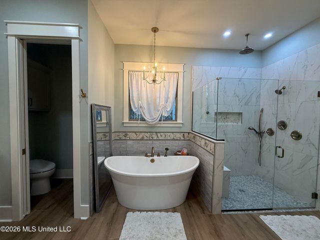 16 Manatee, Hattiesburg, MS 39402