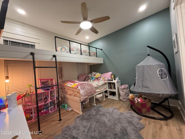 16 Manatee, Hattiesburg, MS 39402