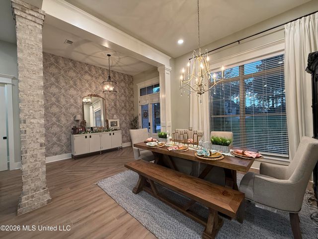 16 Manatee, Hattiesburg, MS 39402