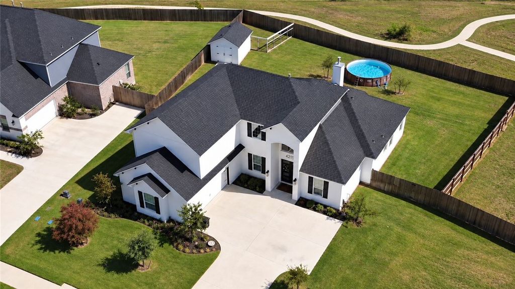 4217 Skylar Dr, College Station, TX 77845 — exterior